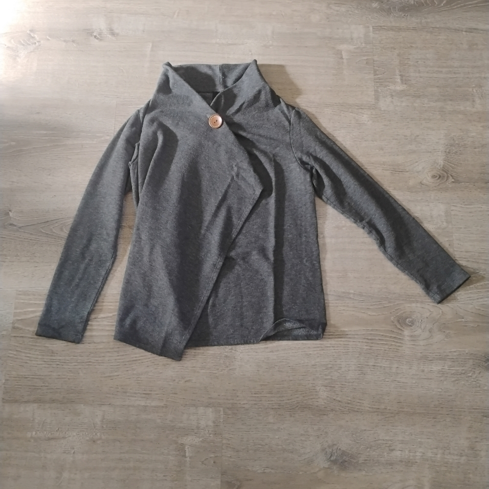 Bobeau Petite Gray Asymmetrical One-Button Wrap Cardigan - XSP